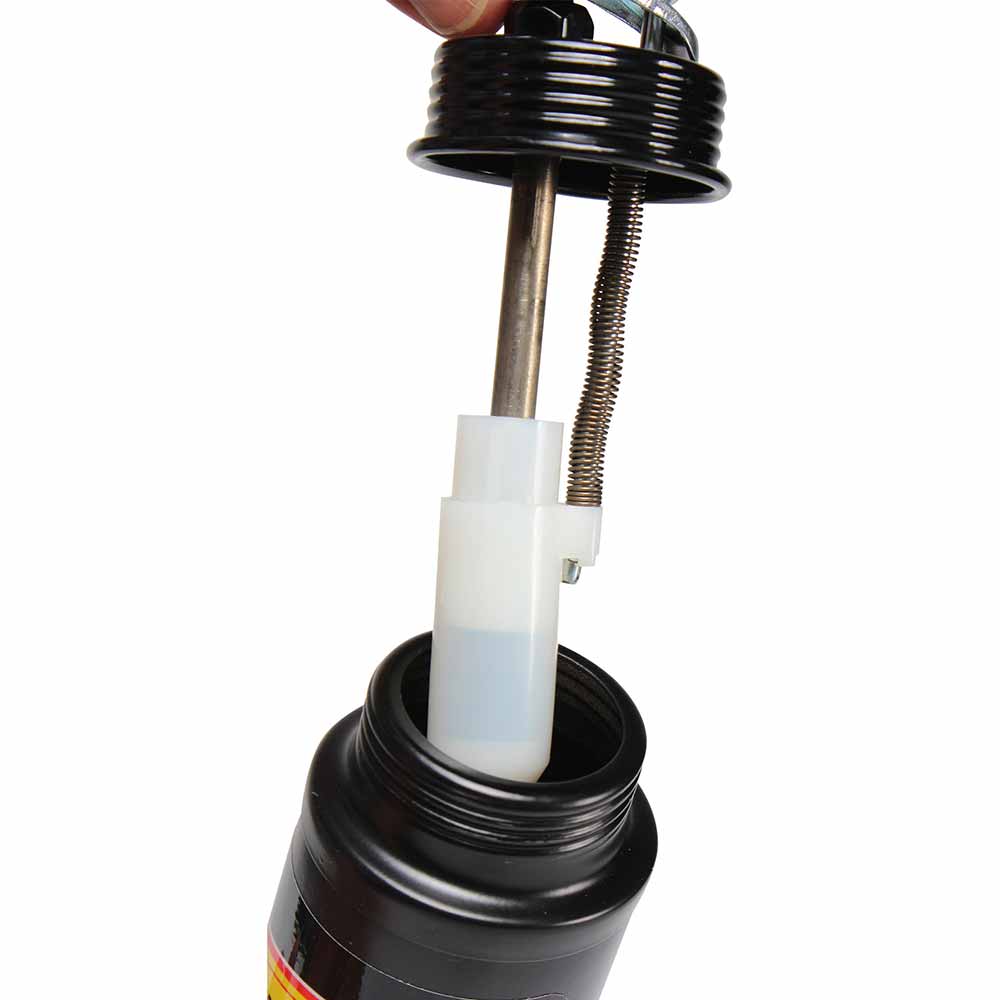 Aceitera de presión, bote de acero, tubo flexible (16 ml) - Imagen 6
